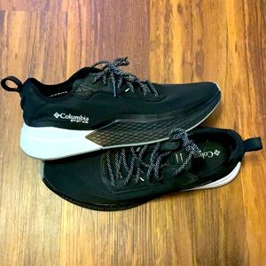 Men’s PFG low drag shoes 11.5